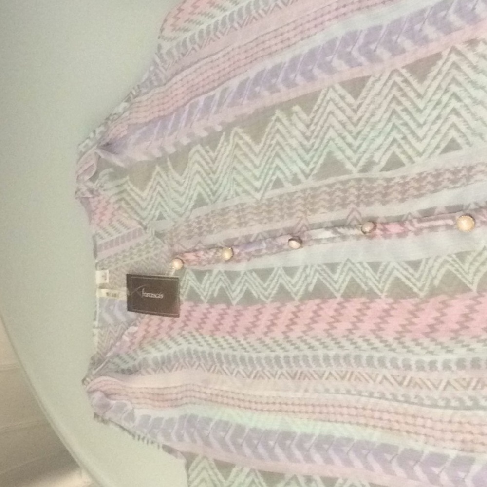 Sleeveless blouse